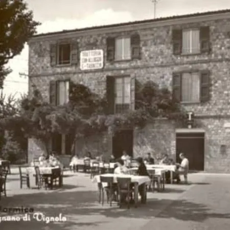 Formica Hotel 3*