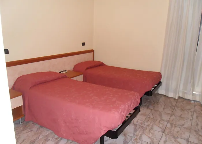 Formica Otel 3*